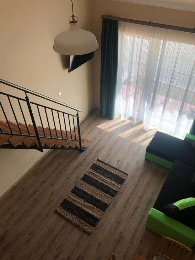 Castellum Apartmanhaz ギュラ エクステリア 写真